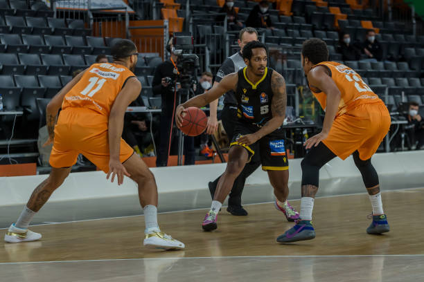 我可以帮你 我可以帮你